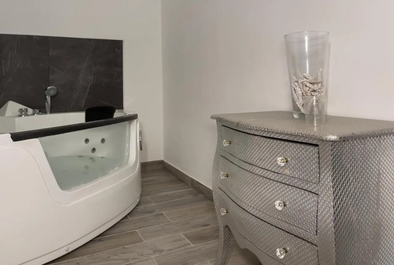 Notte Rosa Suites & Relax Fornovo di Taro